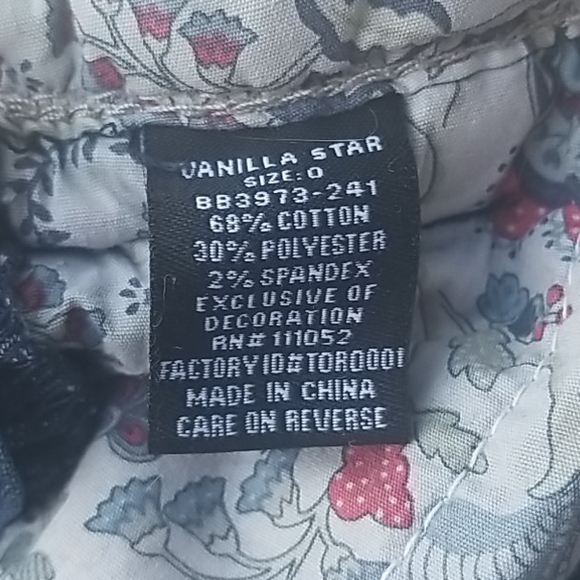 Denim Overall Shorts - Picture 8 of 8